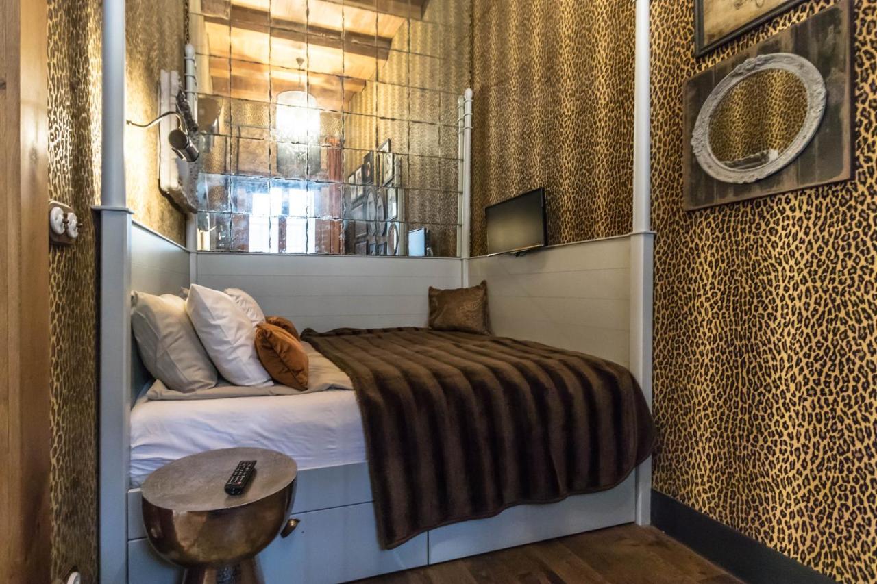 Castle Downtown Apartment بودابست المظهر الخارجي الصورة