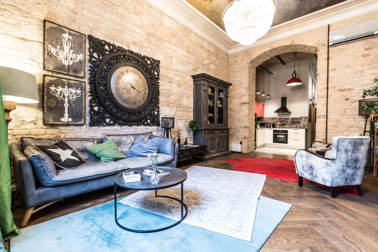 Castle Downtown Apartment بودابست المظهر الخارجي الصورة