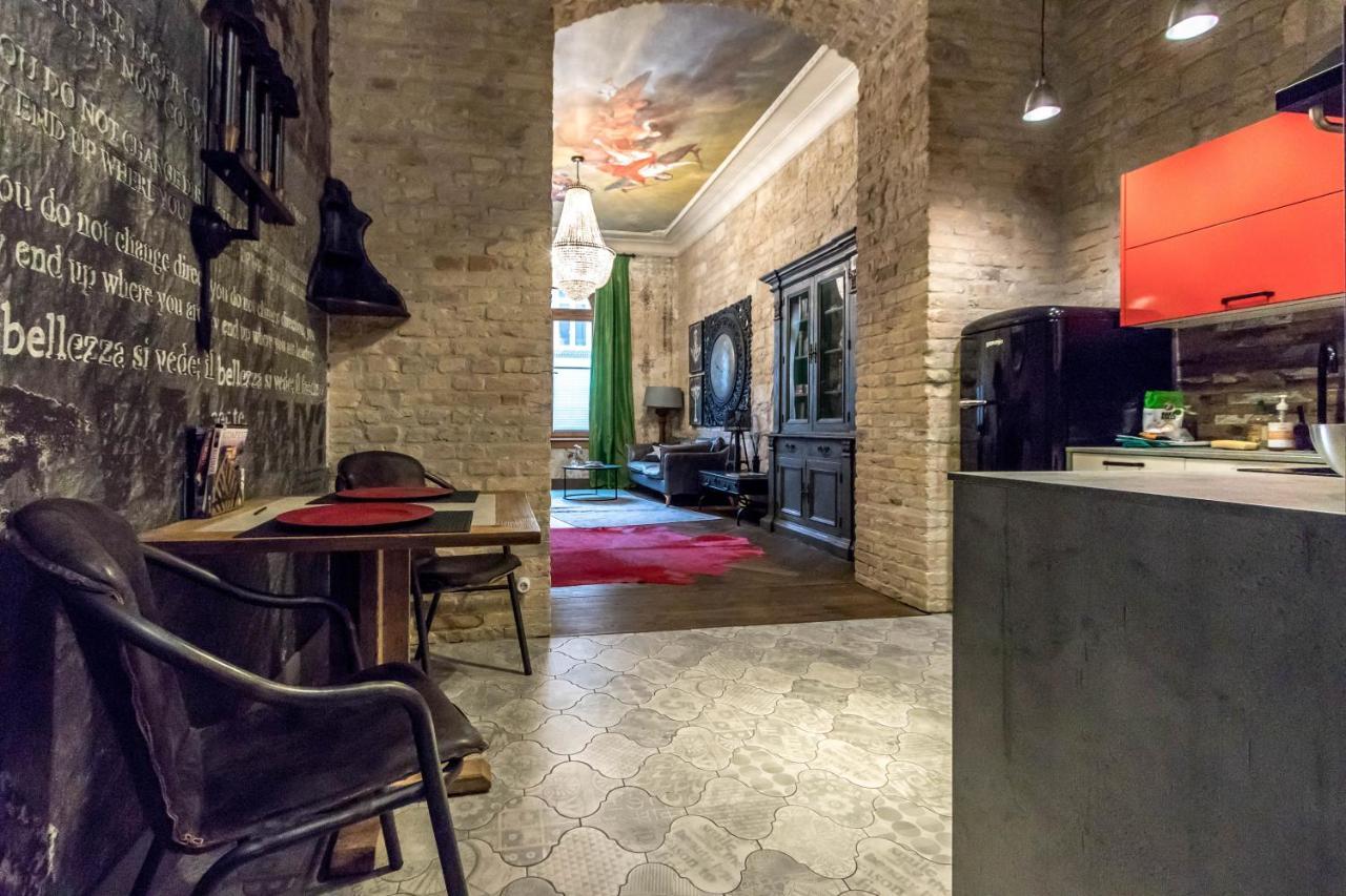 Castle Downtown Apartment بودابست المظهر الخارجي الصورة